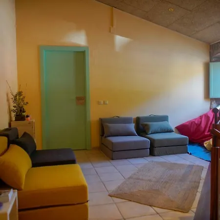 La Rectoria D'albanya * Albanya